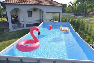 Villa PeSa with Private Pool, Jacuzzi & Sports Garden - 0