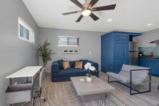 Broadway Casita - Remodeled Minutes from U of A - 3