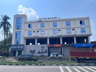 Hotel O Grand - 3