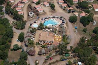 ZEcamping 3 étoiles à 1km de la plage piscine jacuzzi animaux acceptés - Viggianello - 9