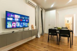 Ultracentral Spacious Apartment 4BR - 2