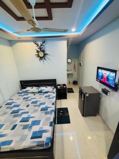 Luneo Inn Homestay - 7