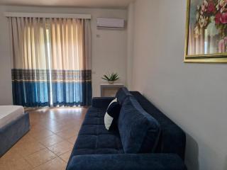 Alma's Apartments at Residence - 4