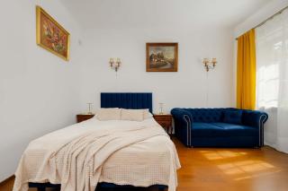 Cozy Studio Near the New Town Square by Noclegi Renters - 8