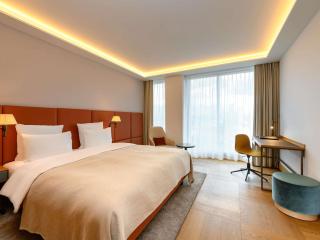Mövenpick Hotel Basel - 8