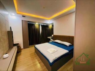 3-Bedroom, 2-Bathroom Apartment at Emerald Celadon, Aeon Mall Tan Phu - 5