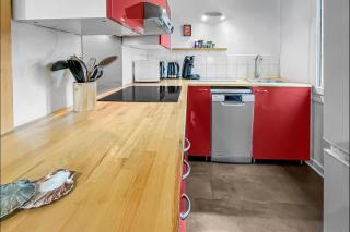 Bright apartment - near the beach - 8