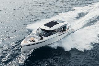 Luxury Boat Cruise in Crete - 3