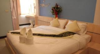 Hotel Le Lerts Living - 7