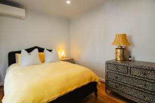 Stylish St Kilda Apt - Walk to beach, cafes and tram to CBD - 4
