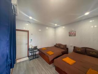 Mango Bungalow - 1