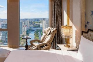 Wanda Reign Chengdu - 1