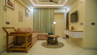 Aloha onthe Ganga Almost Heaven 2BR condo wit pool - 2