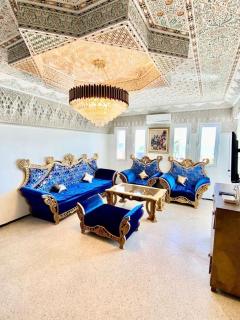 Superbe appartement face à la Plage avec Terrasse et Clim, av Mohammed V - 0