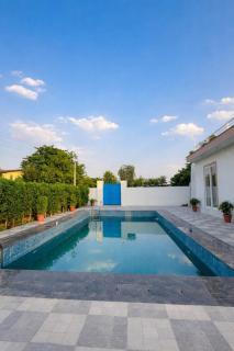 Shiv kashi farm luxury 3bhk with big pool - 4