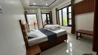 Sukoon Inn by Bharmouri Home Stay - 7