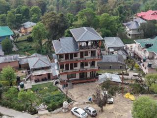 Sukoon Inn by Bharmouri Home Stay - 6