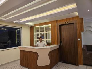 Hotel Gangotri Suites - 9