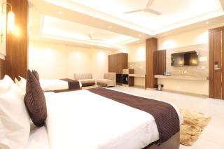 Hotel Gangotri Suites - 7