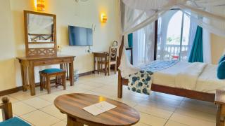 CityBlue Creekside Hotel & Suites - 6