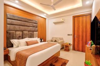 Hotel Elysian At Delhi Airport - 1