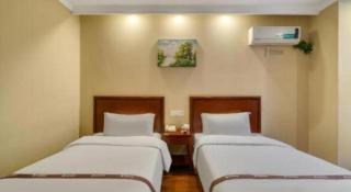 GreenTree Inn Jiaxing ZhongHuan South Road Zhonggang City Express Hotel - 4
