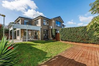 Pinehill Extra-Large 8 Bedrooms House - 7