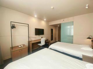 Jinjiang Inn Select Qingdao West Coast Coach Exhibition Center High-Speed Railway Station - 3