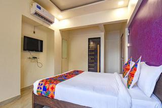 FabHotel Living Spaces - 3