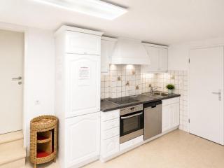 CROWN LIVING Holiday Home "Zum Klettersteig" Bürs, up to 18 guests - Sauna - Climbing Wall - Ski & Bike Storage - Highspeed Wifi - Free Parking - 4