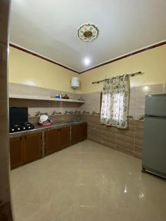 Comfortable Luxury House - 8