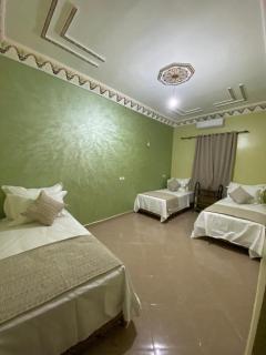 Comfortable Luxury House - 2