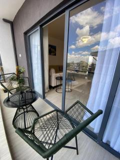 Pinecrest View Apartment - 5