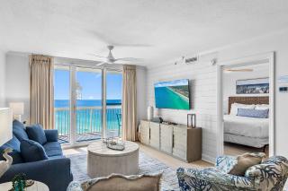 Pelican Beach Resort 1912 - 5