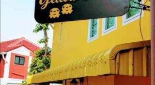 Yellow House Koh Sichang - 4