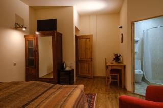 Saryan Guesthouse - 2