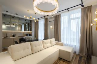 11-157 Zhemchuzhina 38, Zhylianska 68, Kyiv centre, panoramic city view, 15 kW backup power, Petrovdom Apartment - 9