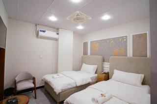 Luxvill Hotel - 5