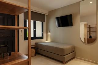Nami Hotel & Suites - 3
