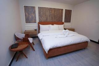 Luxvill Hotel - 7