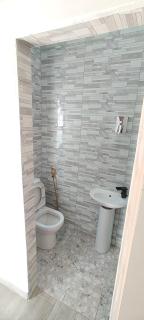 Neo & Ruks Guest Houses Boston - 3