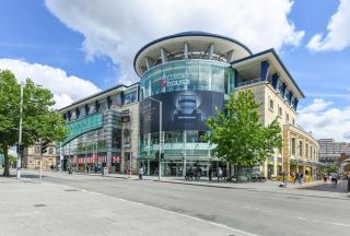 Central 1-Bed with Free Wi-Fi Near Market Square - 8