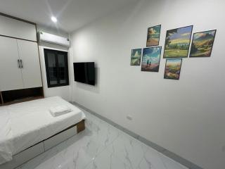 Green West Lake Residence - 9