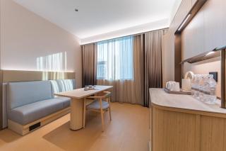 JI Hotel Wuhan Optics Valley Plaza - 3