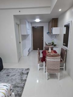 Swiss-Inspired Condo in Crosswinds Tagaytay - 6