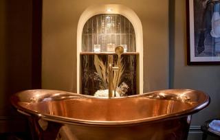 3-Bed Historic Knitters House in Nottingham - 6