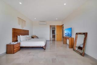 Stunning & Beautiful House with Private Pool - 5