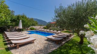 Beautiful Villa Popovica Dvori in Makarska - 8