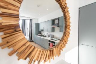 Victoria Apartments Stylish 3BR in Hartlepool - 8