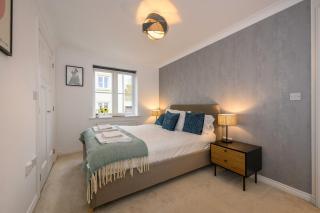 Cosy 2-Bed Apartment in Frome Near Town Centre! - 7